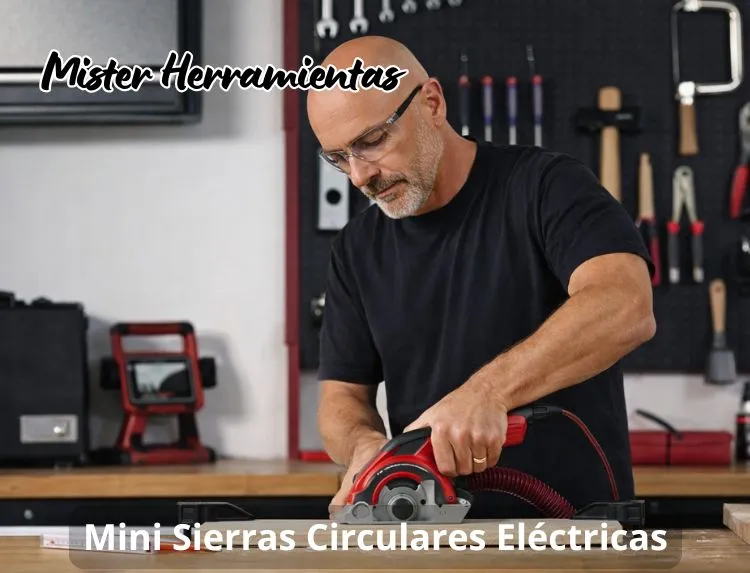 Mister Herramientas utilizando una mini sierra circular de mano para cortar una pieza de madera