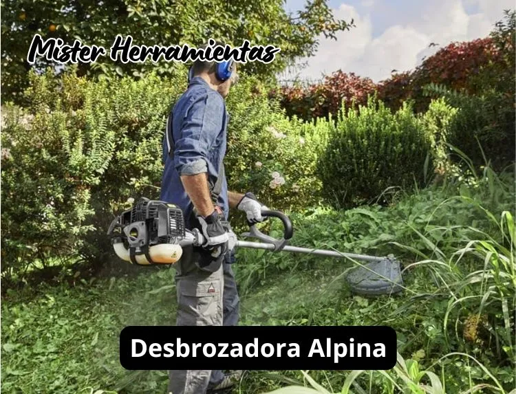 operario utilizando desbrozadora alpina en jardín opiniones y uso real